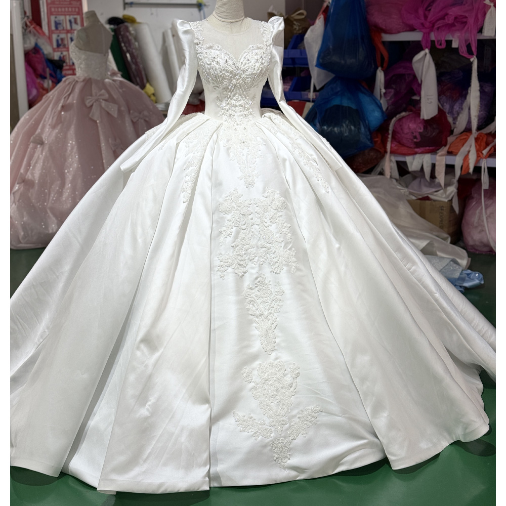 Изысканное белое свадебное пла – обзор и цена Embroidery White Dress