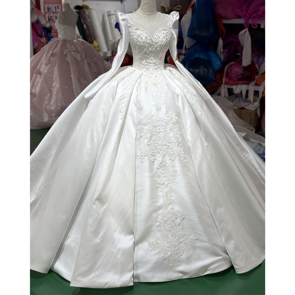 Изысканное белое свадебное пла – обзор и цена Embroidery White Dress