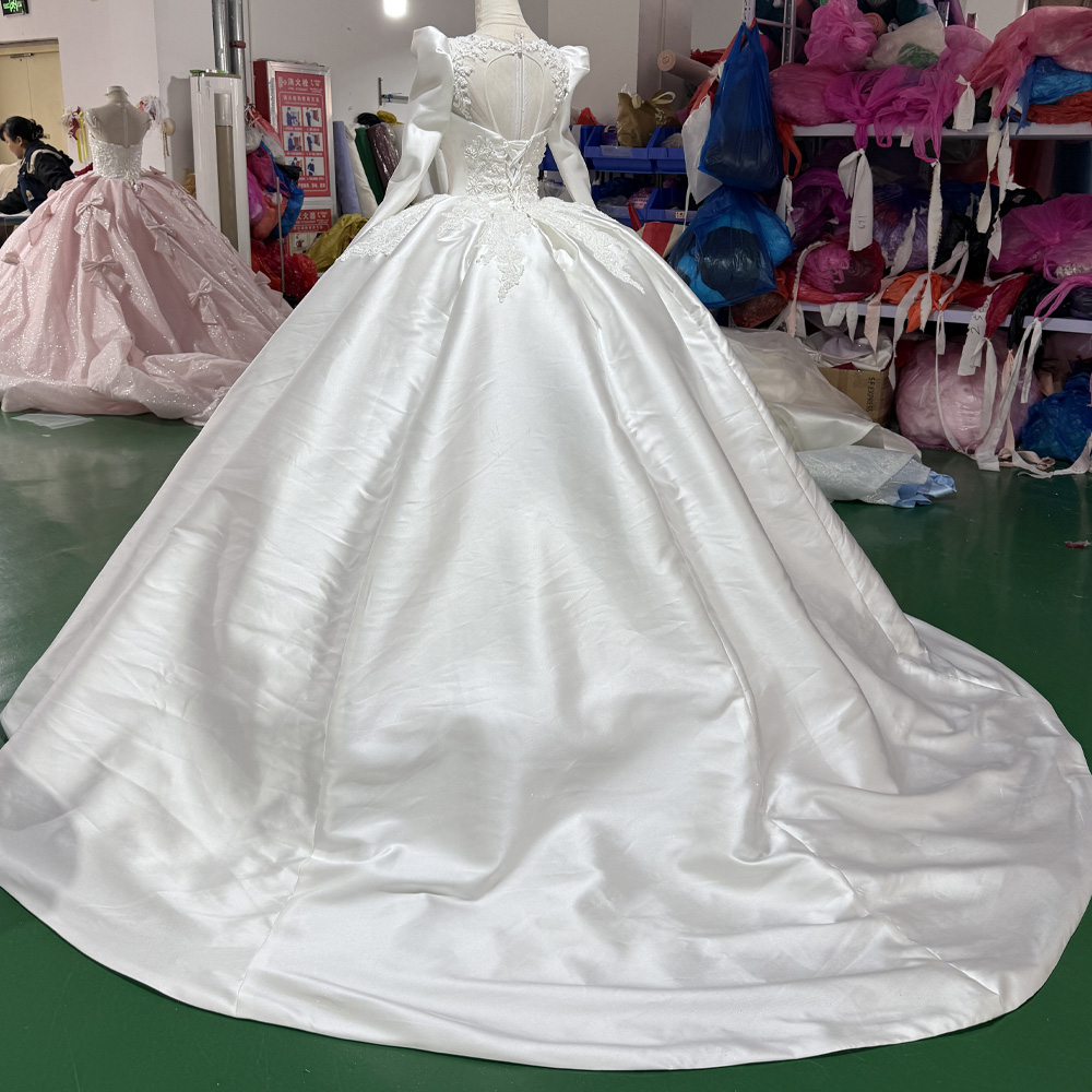 Изысканное белое свадебное пла – обзор и цена Embroidery White Dress