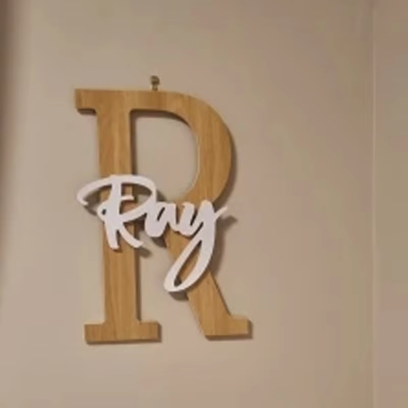 Изготовленный на заказ знак с  – обзор и цена Embroidery Writing