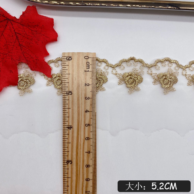 Золотая вышивка нитями, розы,  – обзор и цена Embroidery Underwear